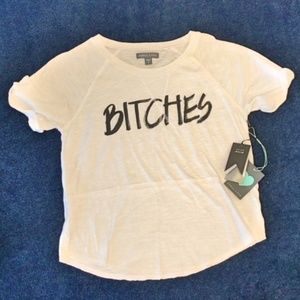 NEW WITH TAGS ~Kendall & Kylie~ T-Shirt